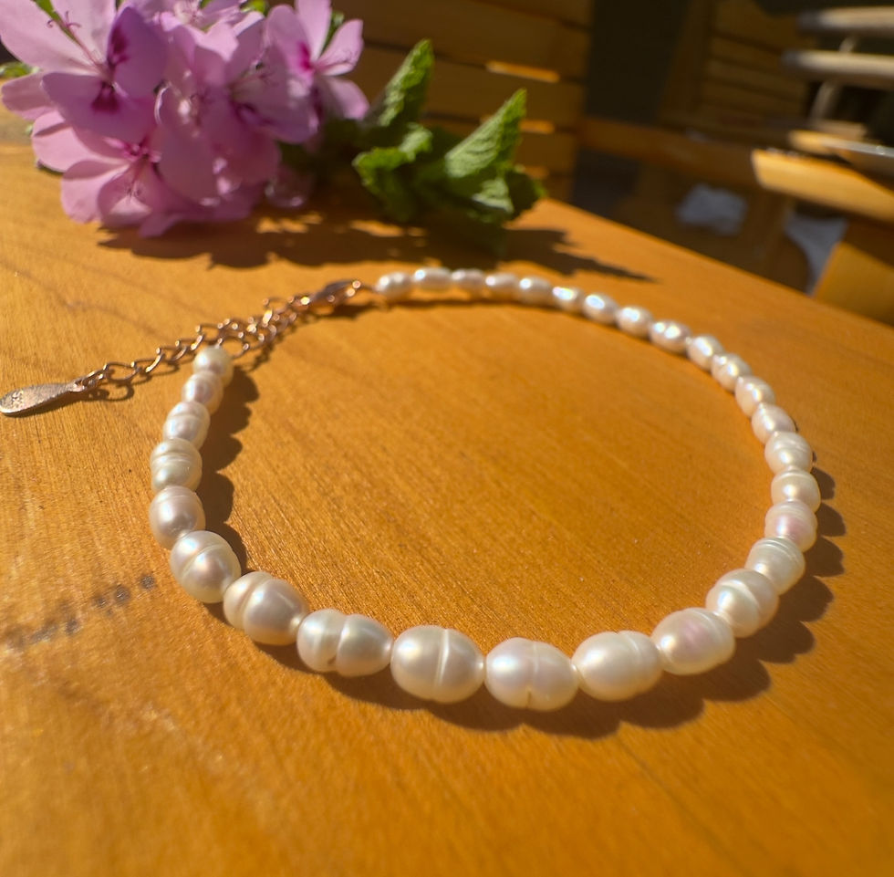Thumbnail: Rice Pearl Bracelet with Extender 