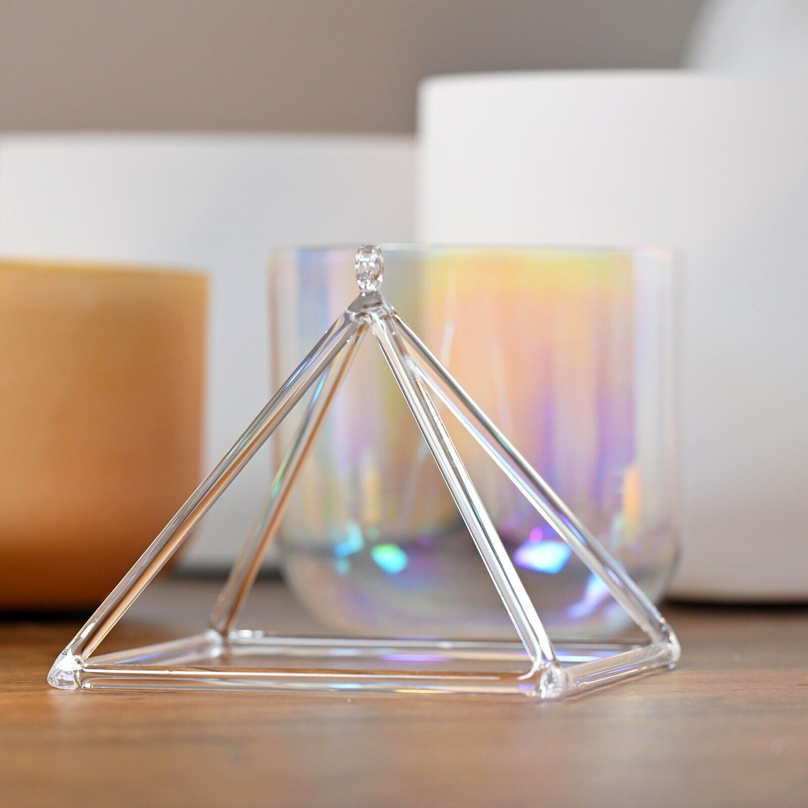 Crystal Quartz Pyramid 12" + carry bag