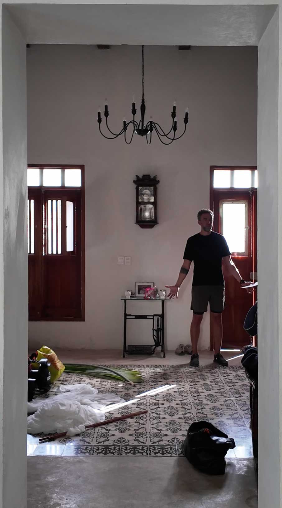 Bastien during the preparation of a production in Merida Mexico