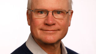 Lifetime Achievement Award Caps Glory Night For University