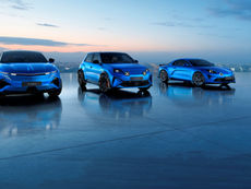 Hendy Puts Alpine In The Spotlight At Hampshire’s Steeleford Supercar Show