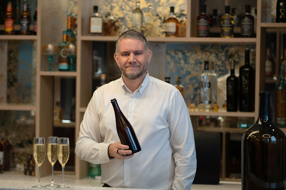 Croxsons Launches First Ever British Sparkling Wine Bottle