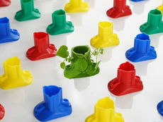 Robert Scott Introduces First Biodegradable Socket Mop