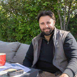 Professional Landscape Gardener Introduces Ancient Practices