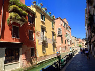 College Backpacking Trip: Europe