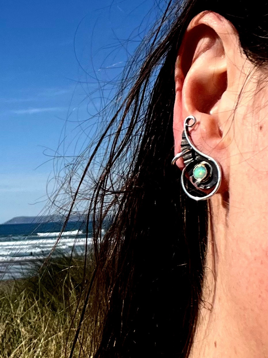 Thumbnail: Arwen Studs
