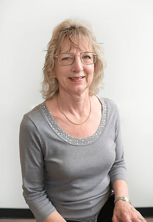 annetteweb.jpg