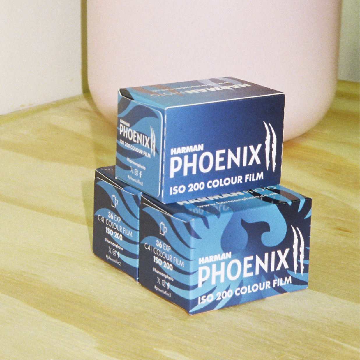 Phoenix Colour II 135/36
