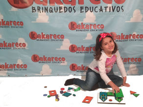 Agora as Crianças Podem Brincar e Aprender com Brinquedos Educativos de Qualidade