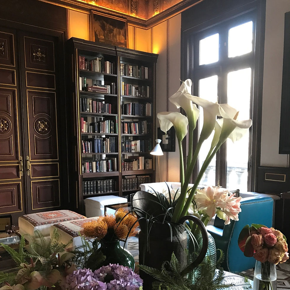 Cotton House Hotel, Library
