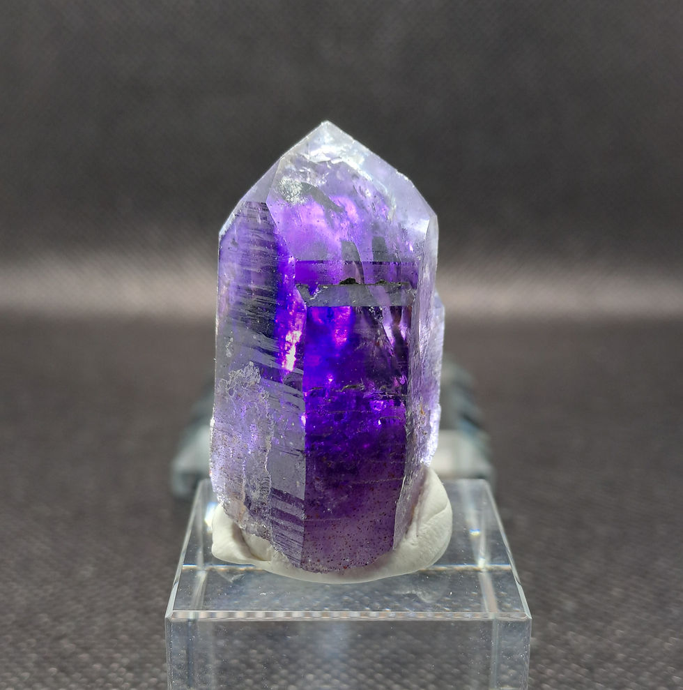 Thumbnail: Ametista Brandberg c\ Hematite