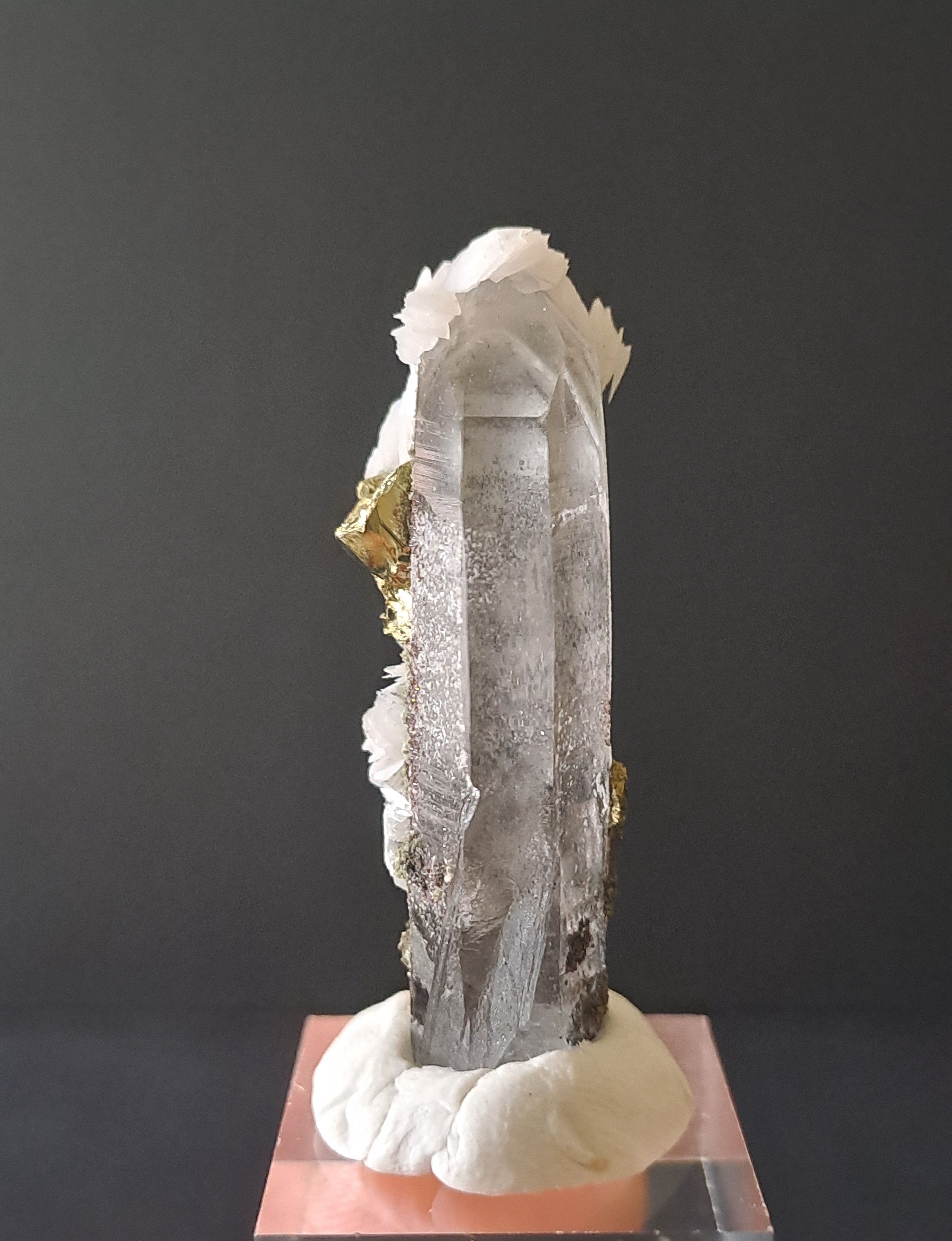 Quartzo c\ Calcite e Calcopirite, Yaogangxian, China