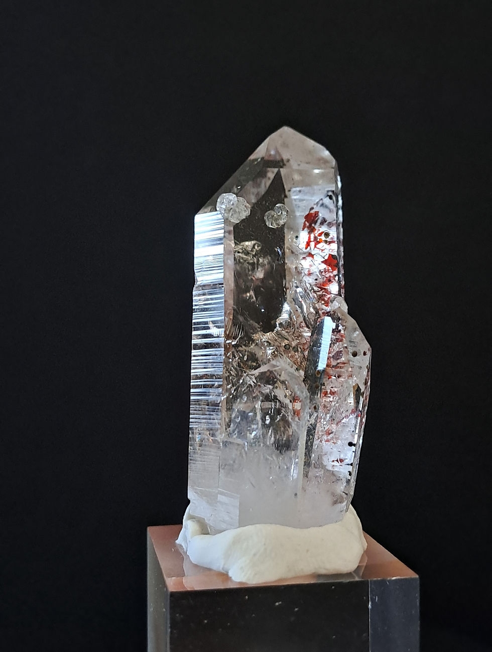 Thumbnail: Quartzo Lemuriano c\ Hematite & Analcime Brandberg \ Streeep Mine