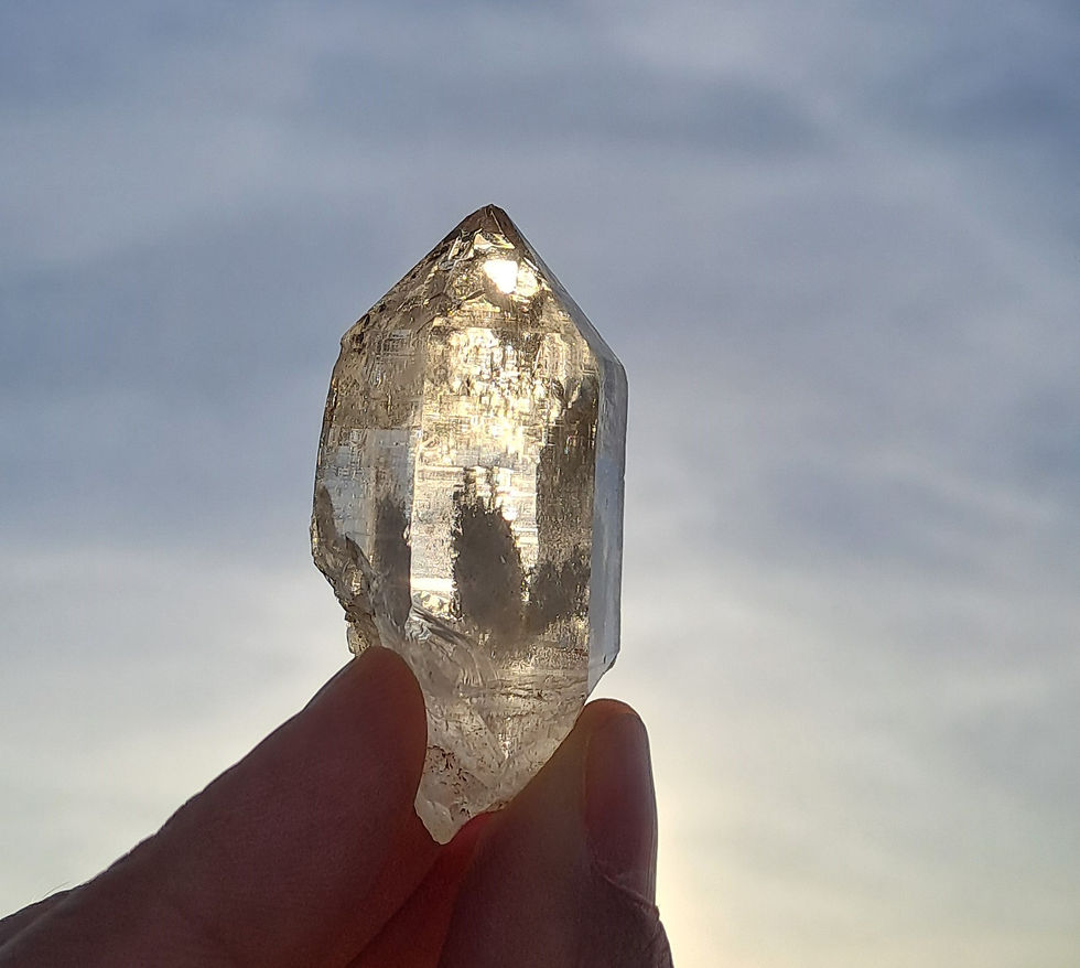 Quartzo Hashupi Himalaias, Auto-Curado, c\ Clorite Asas de Anjo \ Himalayan Hashupi Quartz, Self Healed Angel Wings Chlorite