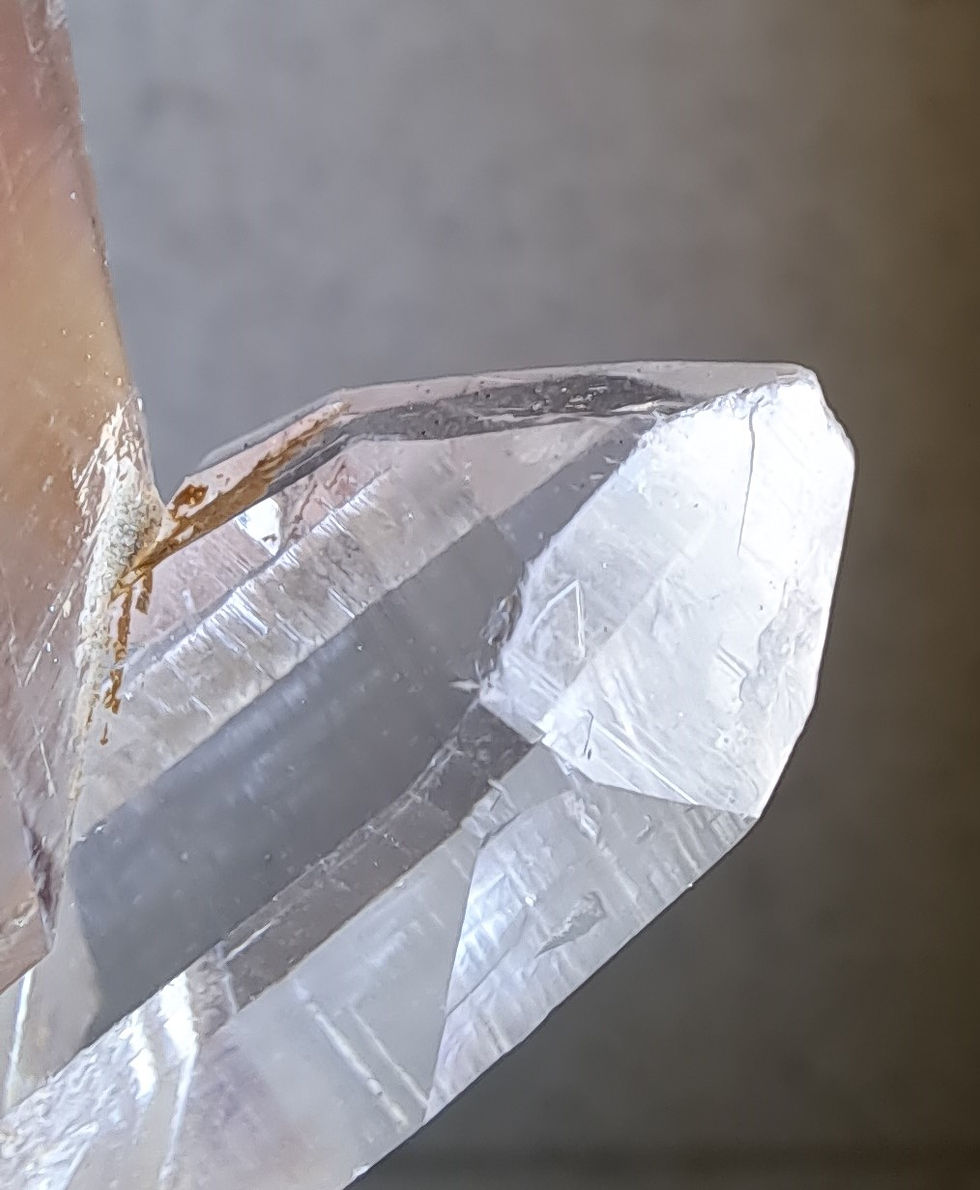 Thumbnail: Quartzo Óptico Hashupi Himalaias Record Keeper C\ "Doorway" e Arco-Íris \ Optical Himalayan Hashupi Quartz Record Keeper