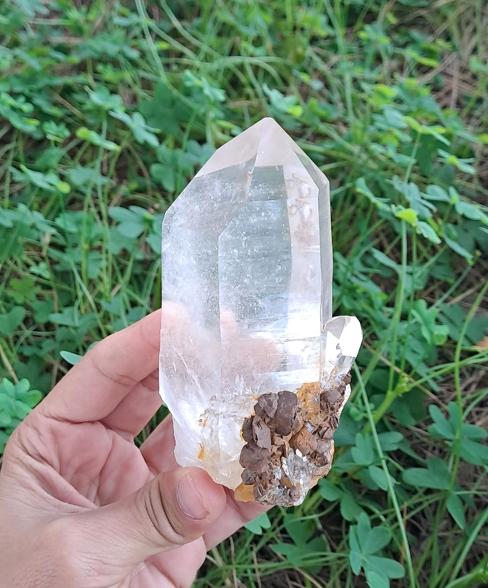 Thumbnail: Cristal de Quartzo Himalaias com Siderite