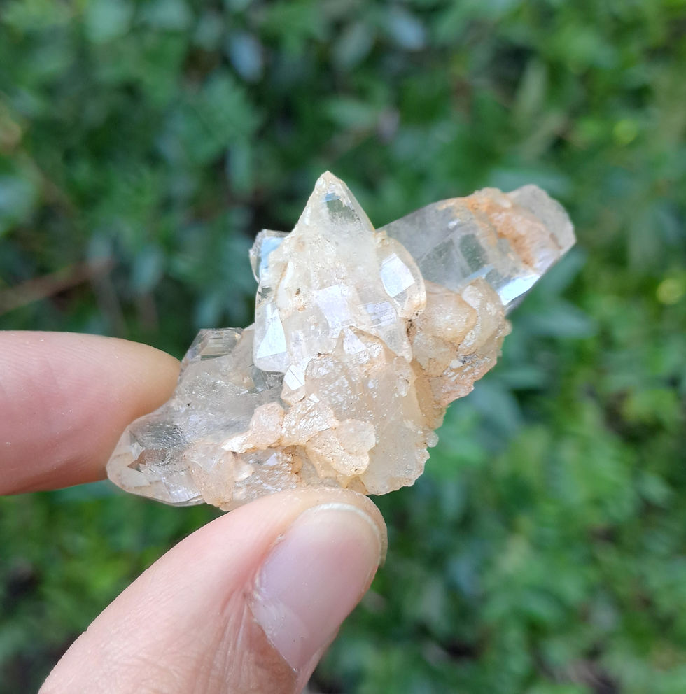 Thumbnail: Drusa Quartzo Ganesh Himal Golden Healer