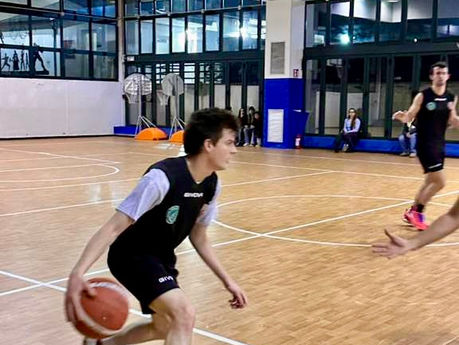 The Cost of the Short Bench: The AUR Wolves’ Gritty Night