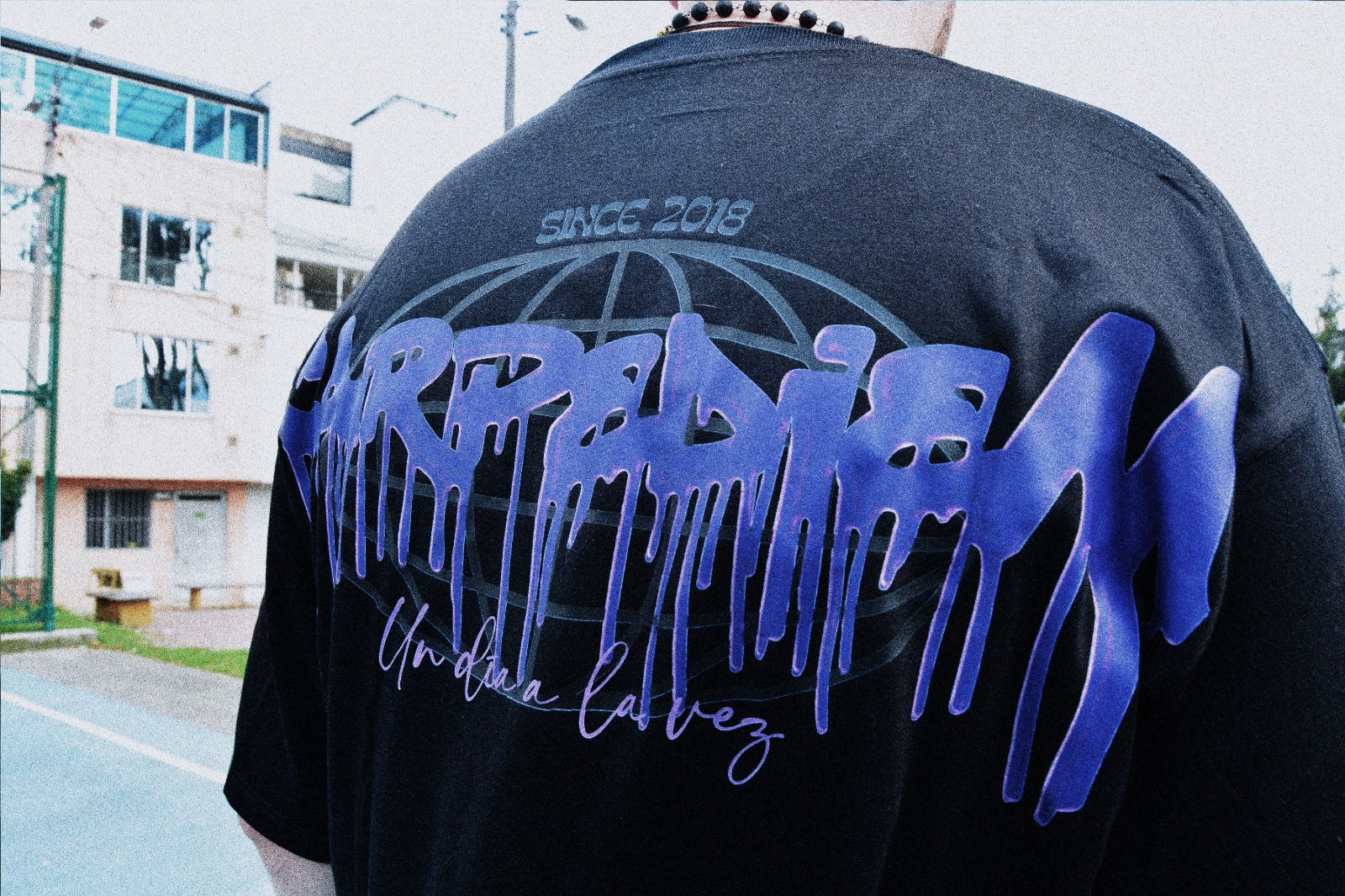 Camiseta Oversize - Negra