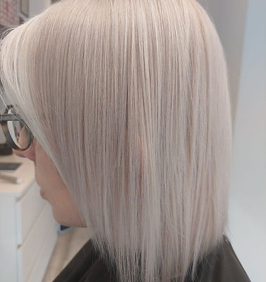 Scalp bleach
