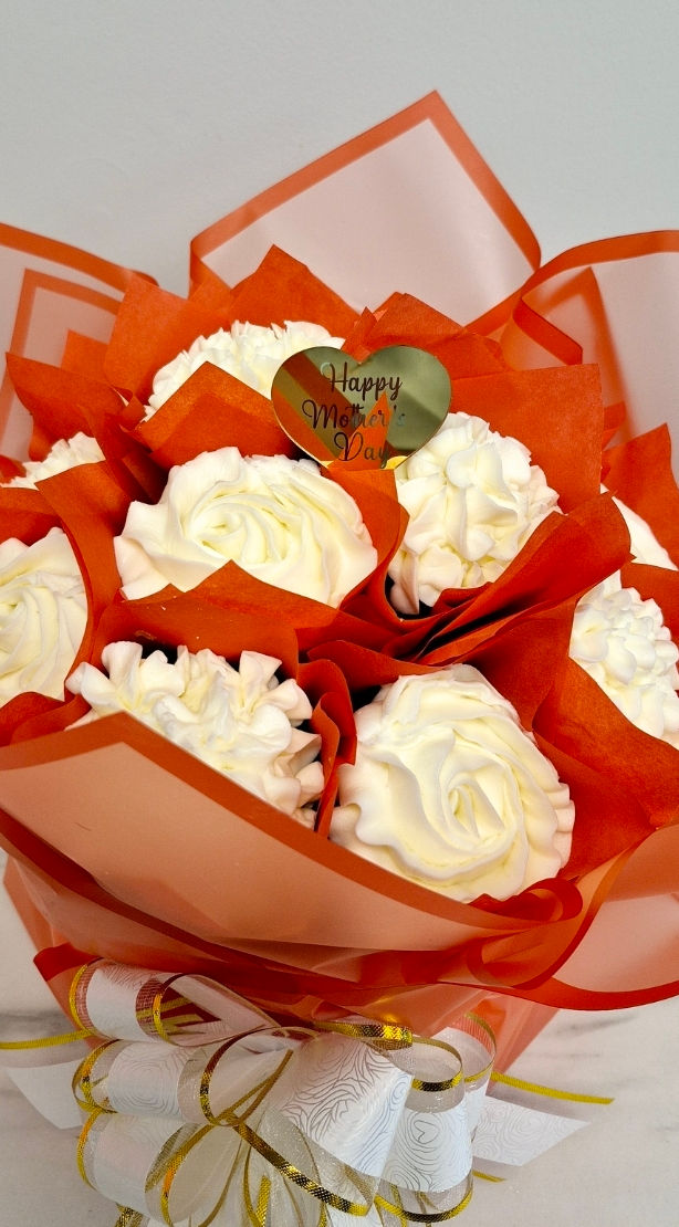 Thumbnail: Cupcake Floral Bouquet Dozen