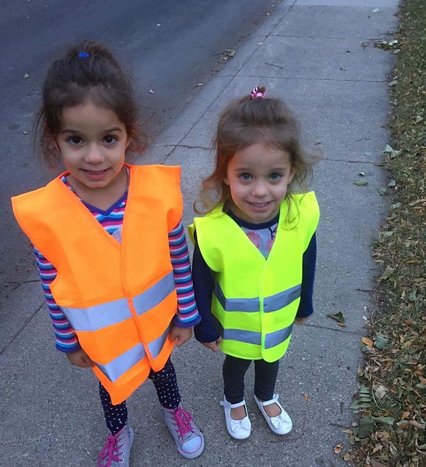 website kids safety vests Canada