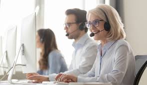 sales people on phone