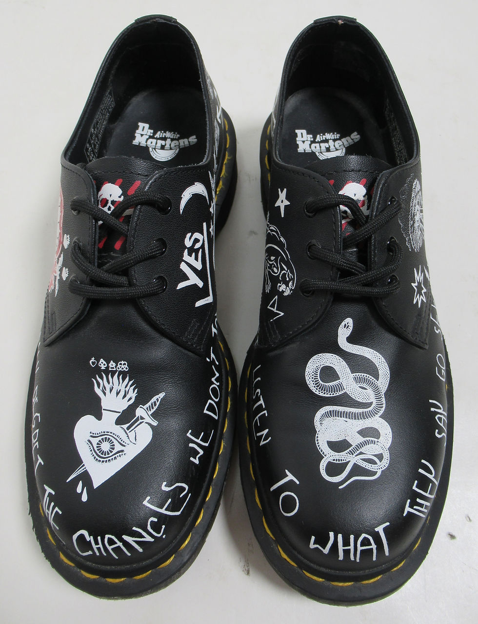 Thumbnail: Dr. Martens Unisex 1461 Rebel Printed Black Leather Oxford Shoes 9US M / 10US L