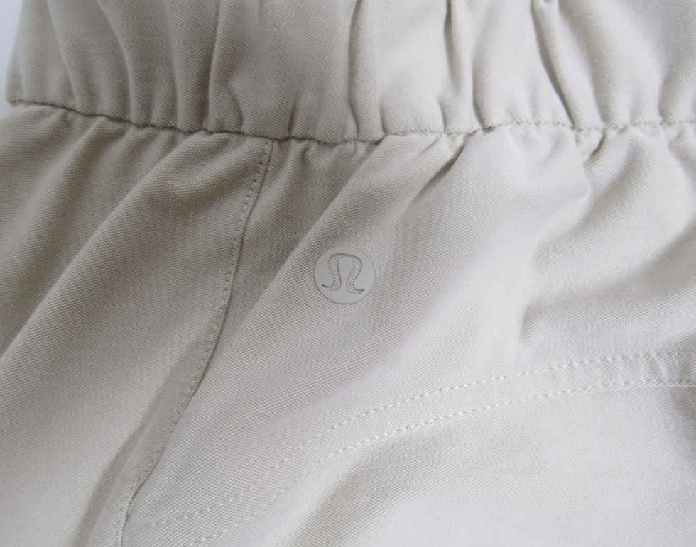 Thumbnail: Lululemon Women's Light Utilitech Cargo Pocket High-Rise Pant Natural Ivory 30