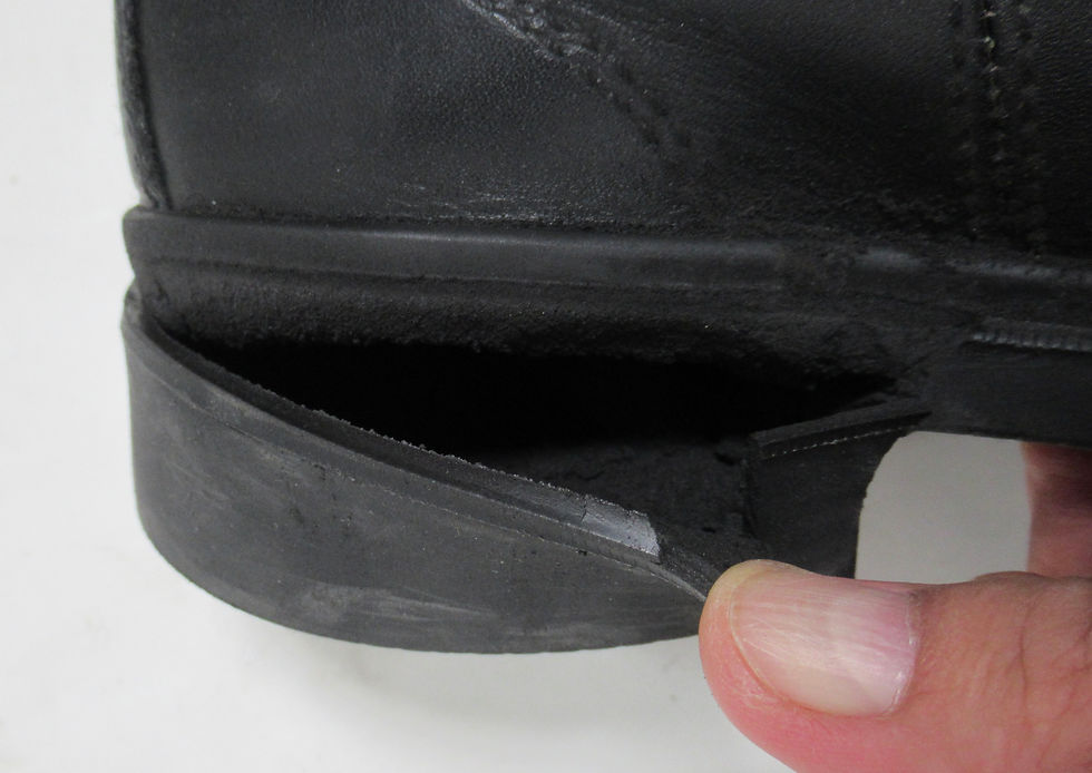 Thumbnail: Blundstone Men's Dress Chelsea Boots Black #063 Chisel Toe 11 US M / 10 AU/UK