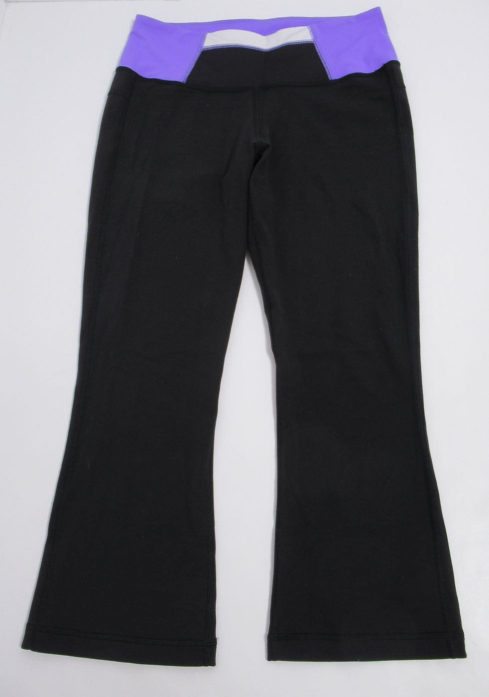 Thumbnail: Lululemon Women's Activewear Crop Black & Purple Size 6 Four Way Stretch
