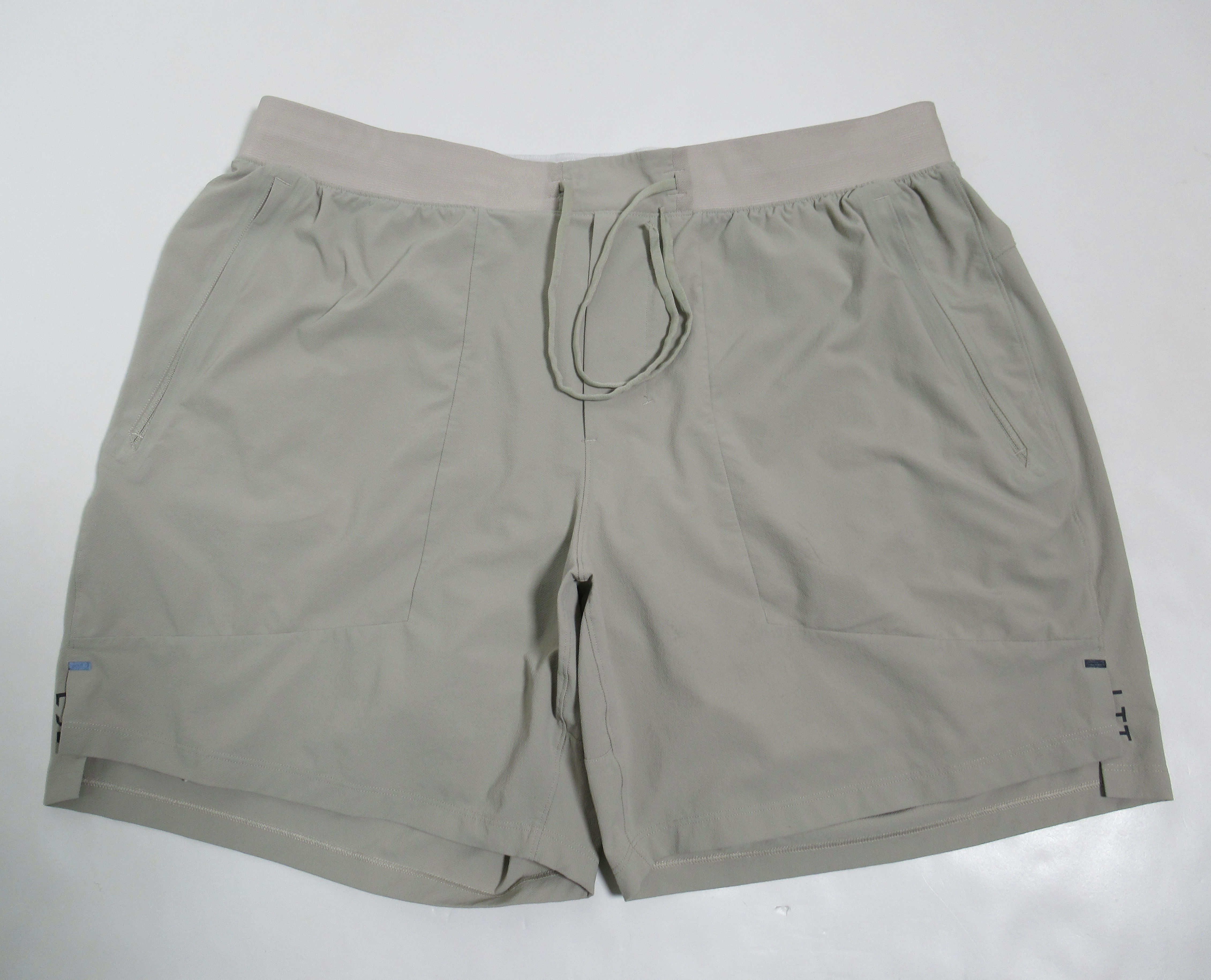 Lululemon Men's Licence to Train Lined Short 7" Gull Grey Size XXL
