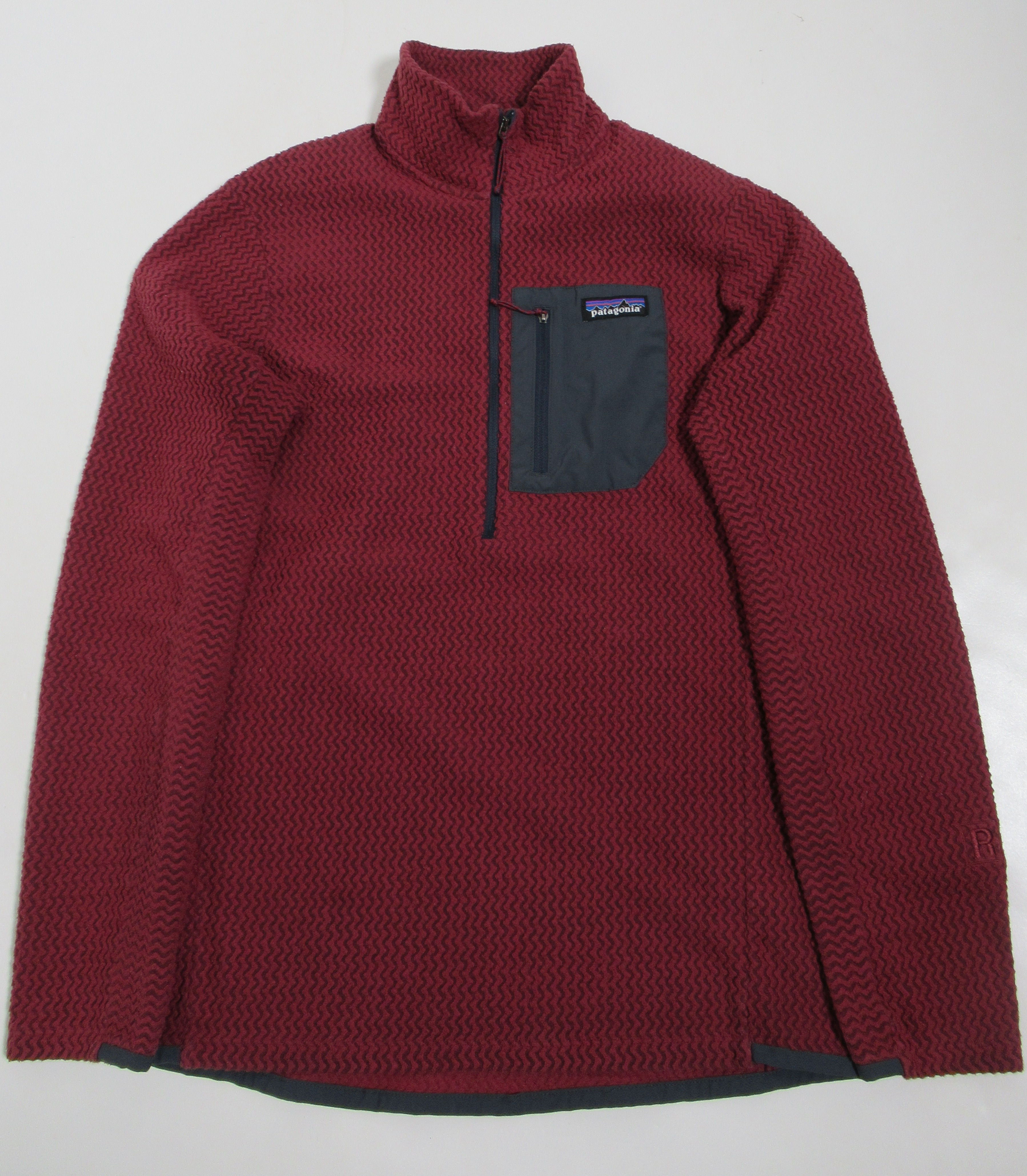 Patagonia Men's R1® Air Zip-Neck Sequoia Red SEQR 40245FA22 Size M