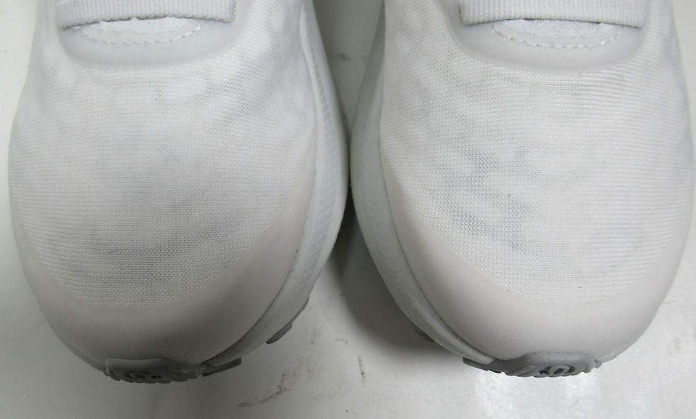 Thumbnail: Lululemon Women's Split Shift Running Shoe Light Vapor / White / Silver Drop 7