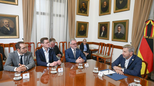 Frigerio busca afianzar vínculos económicos y culturales con Alemania