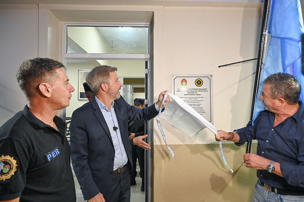 El gobernador inauguró la ampliación y puesta en valor de la Comisaría 6ª de Paraná