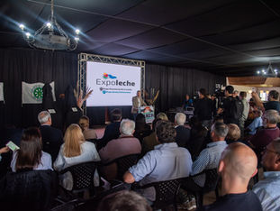 Frigerio encabezó un emotivo homenaje a Jorge Chemes en Nogoyá