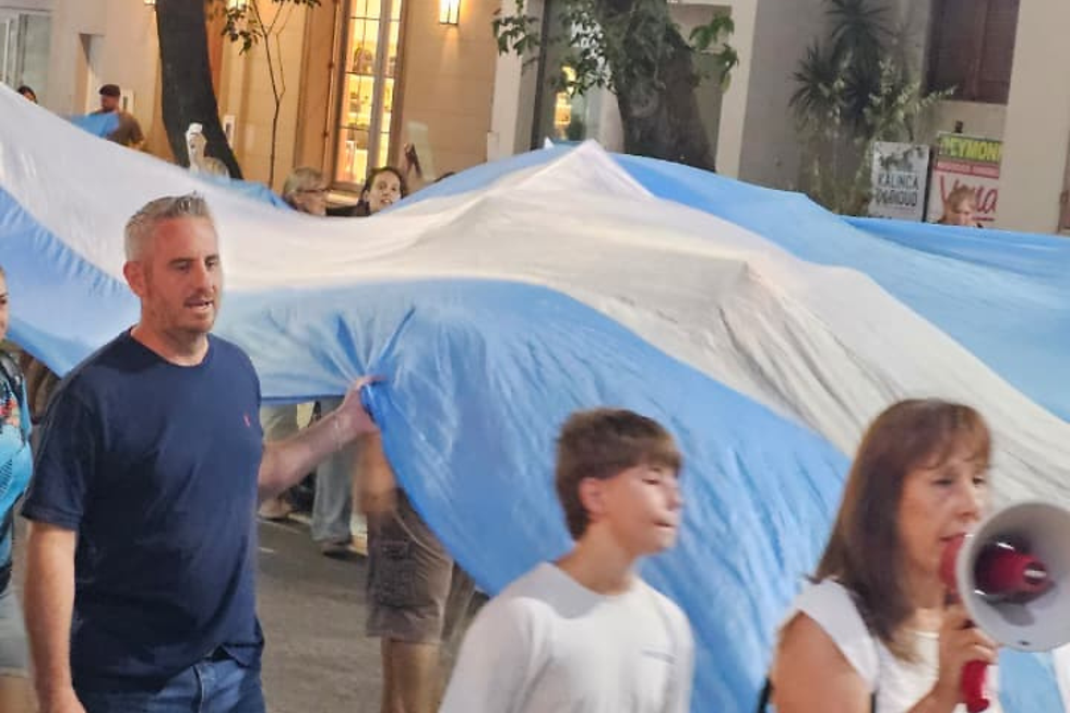 La Comunidad de Colón marchó en protesta por HIF Global