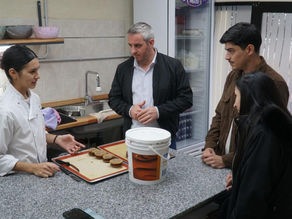 El Municipio continúa fortaleciendo el crecimiento de jóvenes emprendedores