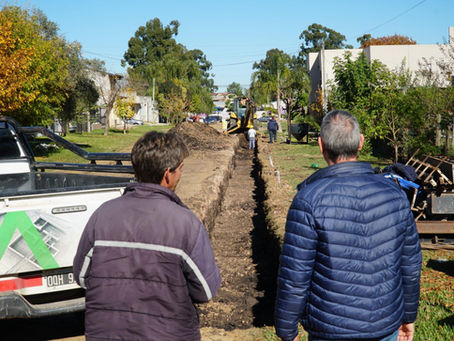El Municipio de Colón avanza a paso firme con cuatro frentes simultáneos de cordón cuneta y desagües pluviales