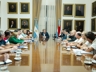 Gobierno y sindicatos iniciaron una mesa de trabajo por la reforma previsional