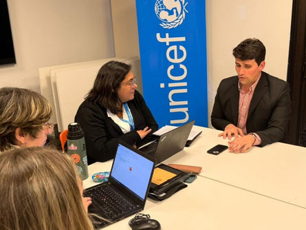 Municipio y UNICEF coordinan acciones para ampliar derechos en primera infancia y adolescencia