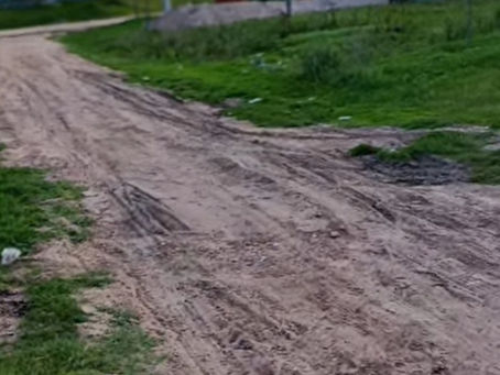 Vecinos del Barrio Planta Emisora piden acondicionamiento de las calles de manera urgente 