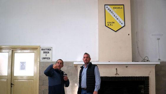 José Luis Walser recorrió la Escuela Agrotécnica de Colón, institución histórica que se prepara para celebrar sus 100 años