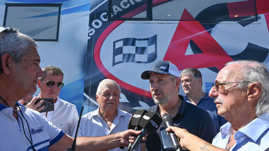 Frigerio recorrió el Autódromo de Concepción del Uruguay por el Turismo Carretera