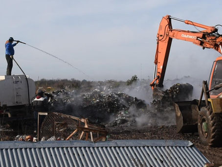 El Municipio de Colón continúa trabajando para controlar el foco de incendio en el vertedero