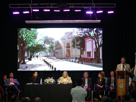 $4500 millones de inversión: Walser anunció nueva plaza y 12 de Abril, costanera y más pavimentación