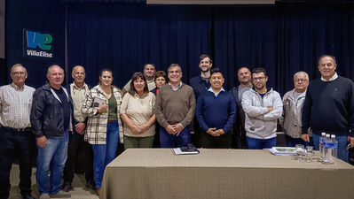 Vialidad concreta acuerdos con gobiernos locales del departamento Colón para la mejora de caminos rurales