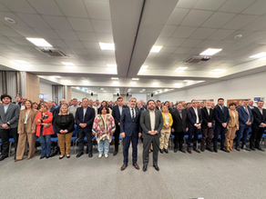 El gobierno provincial puso a disposición de municipios y comunas herramientas de gestión y servicios