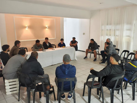 La Municipalidad articula acciones con el Club Sudamérica para fortalecer el bienestar de los jóvenes